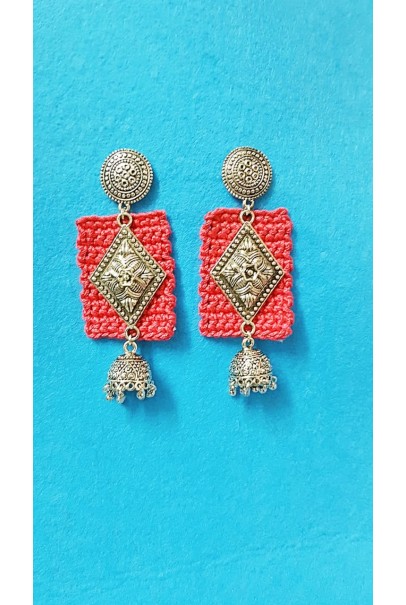Happy Threads Crochet Earrings- Peach